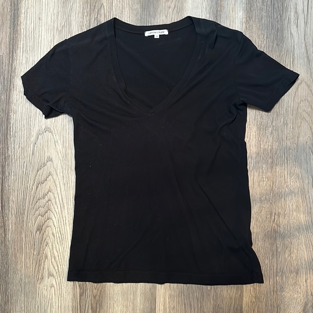 Cotton Citizen V-neck black top tee shirt XS
